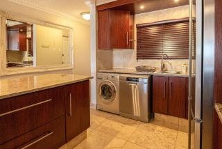 Jeffreys Bay Beach Accommodation Waters Edge - 1