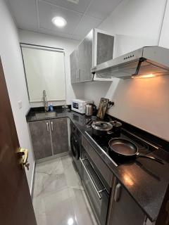 New Apartment Located in Middle of Bahrain - 7