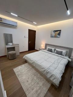 New Apartment Located in Middle of Bahrain - 5