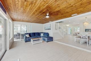 Beach House of IRB - 4