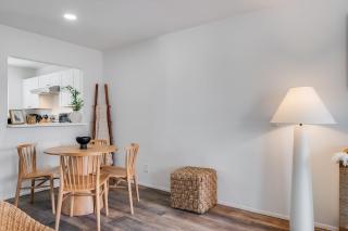 Jewell Street Gems Two homes in one - 7