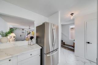 Jewell Street Gems Two homes in one - 2
