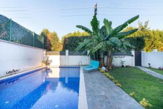 4BR all AC Pool BBQ Garden on Bagdat Ave Kirkpinar - 6