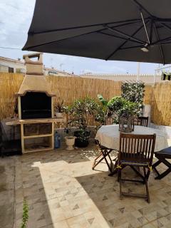 SeaBreeze Bungalow & BBQ & Terrace - 0