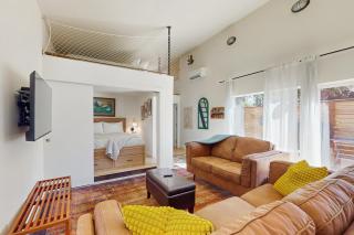 The Island Quarters - 0