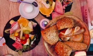 Modernes Einzimmerappartement mit Frühstück - 1