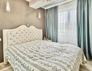 Armeneasca residence - 0