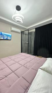 Bllok: Central Cozy Stay, 24/7 Self Check-in - 8