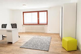 Top Lage - Platz für bis zu 10 Personen, Küche, 2 Bäder, Waschmaschine, WLAN - 4