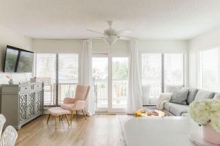 Newly Renovated Oceanfront Resort Family Fun 2B 2B - 0