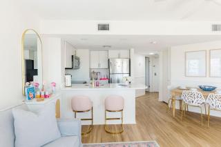Newly Renovated Oceanfront Resort Family Fun 2B 2B - 9