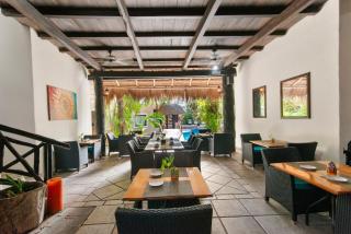 Hotel Riviera Del Sol - 3