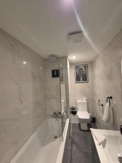 Cotswold Escape - City Centre - 3