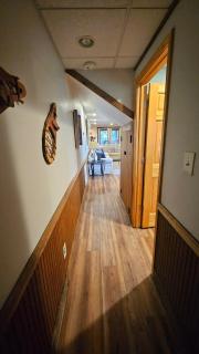 Mountain View 2BR Log Cabin Apt wPrivate BBQ Deck - 5
