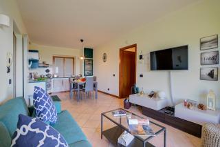 Lake Garda View, Garden And Shared Pool - Happy Rentals - 3