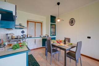 Lake Garda View, Garden And Shared Pool - Happy Rentals - 7