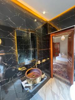 Royal Arabian Night - 3