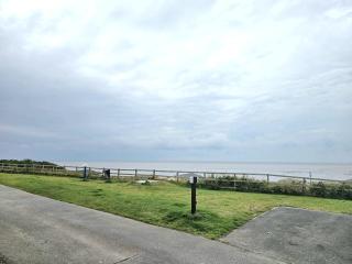 Ava's Sea View Retreat - Middleton - 5