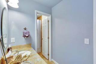 Walkable East Austin Oasis with Jacuzzi and Golf - 6
