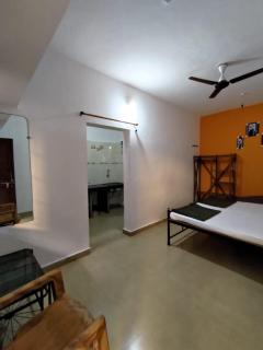 Om Ganesh Guest House - 6