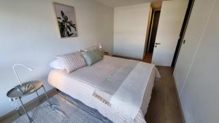 Chic 2BR Retreat for 5 in Vibrant Las Condes Oasis - 4