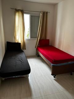 Apartamento em Condomínio Beverly Hills Praia de Vista Linda - Bertioga com Estacionamento e Piscina - Bertioga - 3