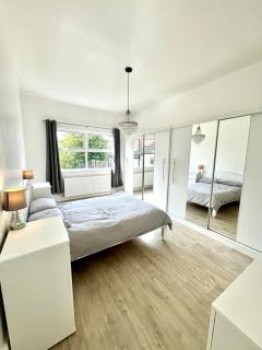 Charming 2BR Victorian Flat in Bexhill-on-Sea - 6