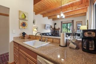 Comfort in the Sierras - Edelweiss 2BR - Kirkwood condo - 5