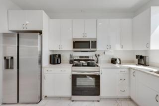 Twin City View Apartments - 3