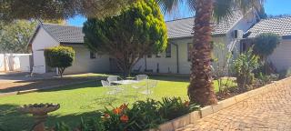 Apollo Guest House - 1