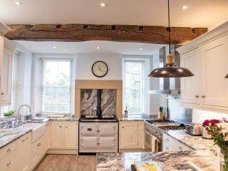 7 Bed in Tideswell 93808 - 3