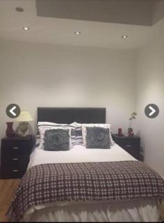 Stunning Studio2, Banstead with free off st parking - 0