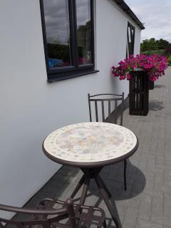 Stunning Studio2, Banstead with free off st parking - 8