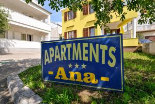 Apartments Ana - Petrcane - 0