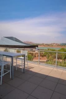 2Bedrooms Lakeview Loft Walk to Mill Ave and ASU - 7