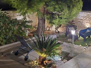 Dolce vita - heart of Puglia and its treasures - Jacuzzi, Garden & Barbecue - 2