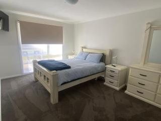 6 Wrights Close, Mallacoota - 2