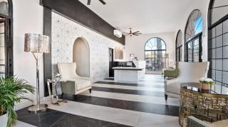 Sands Inn & Suites - 1