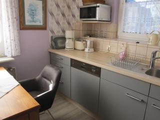 Castle View Apartment B - 5