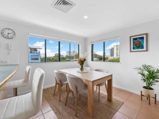 Sea Shapes Coastal Escape 3 Bed Apartment - 9