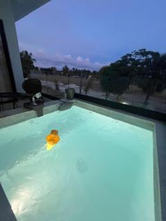Condo near beach with private balcony and pool - 8