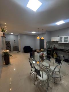 Casa com garagem e 2 quartos - 9