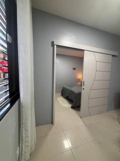 Casa com garagem e 2 quartos - 5
