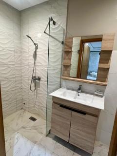 Large 2 bedroom apartment with terrasse in Palmier Casablanca - 0