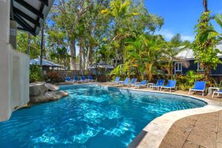 'Beachfront Bliss' Paradise at Palm Cove - 0