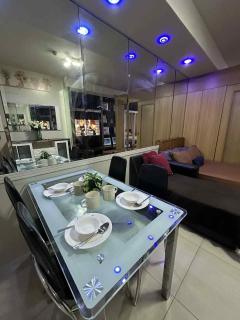 SD staycation Shell Residences facing moa complex - 4