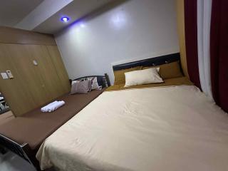 SD staycation Shell Residences facing moa complex - 6