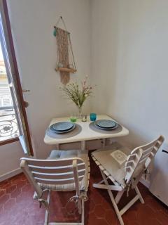 Cocooning studio rénové cœur vieille Antibes - 3