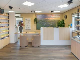 South Limburg Bungalow Near Tripoint - 3