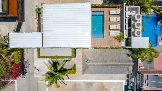 ALMA Surf Lodge - 5